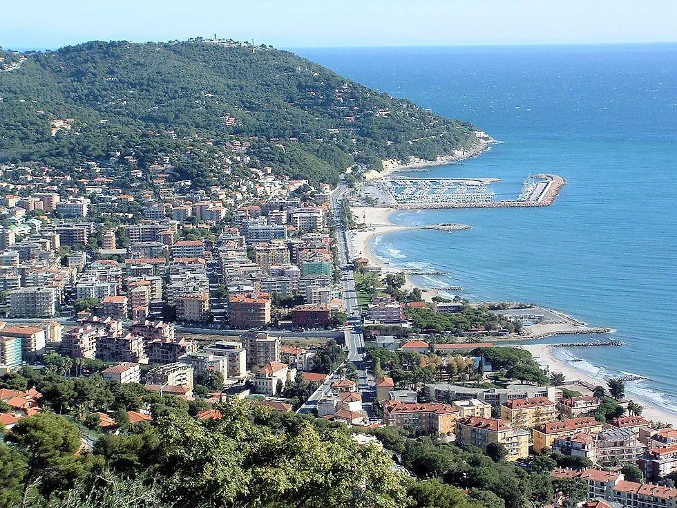 Terry Apartment Andora