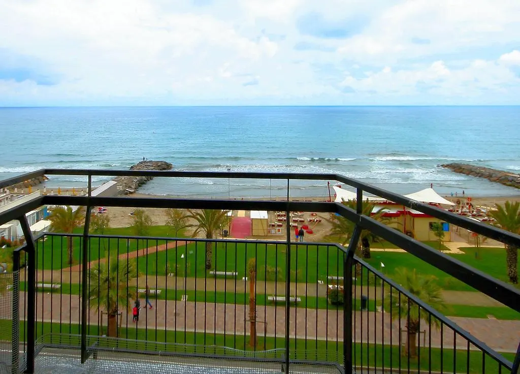 Terry Apartment Andora 0*,